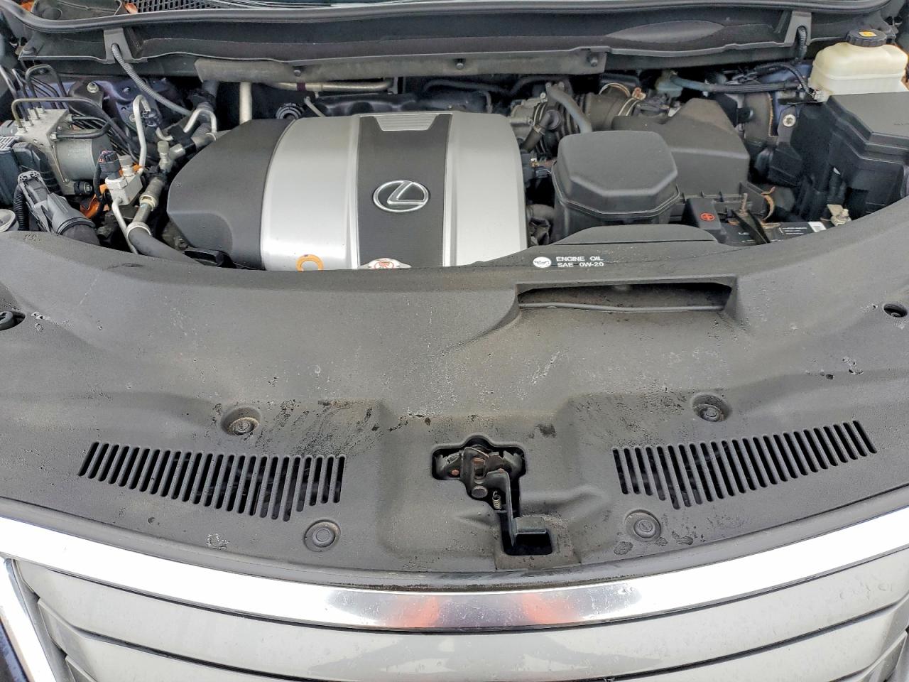 Lexus RX Base