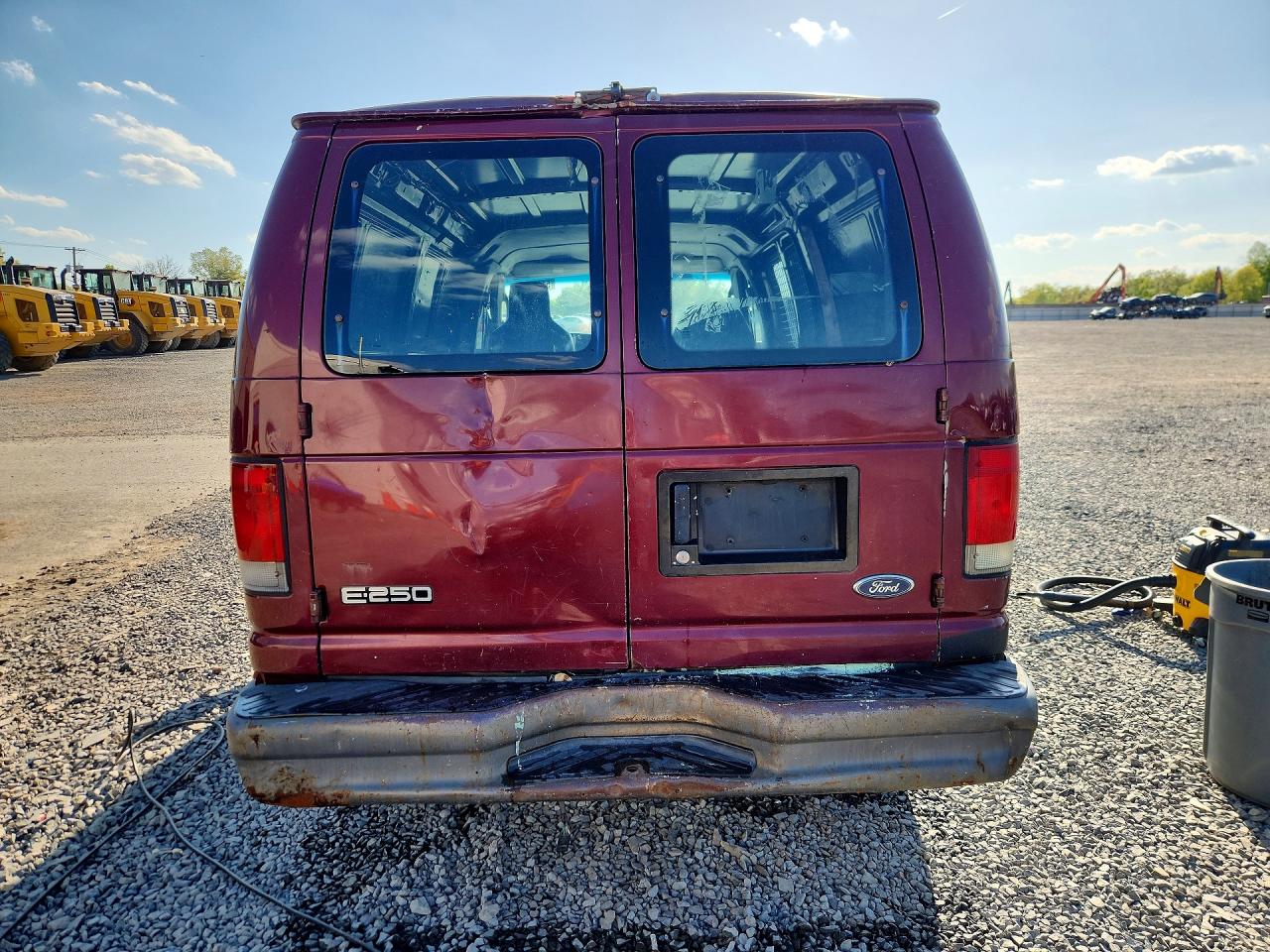 Ford Econoline E250 Van