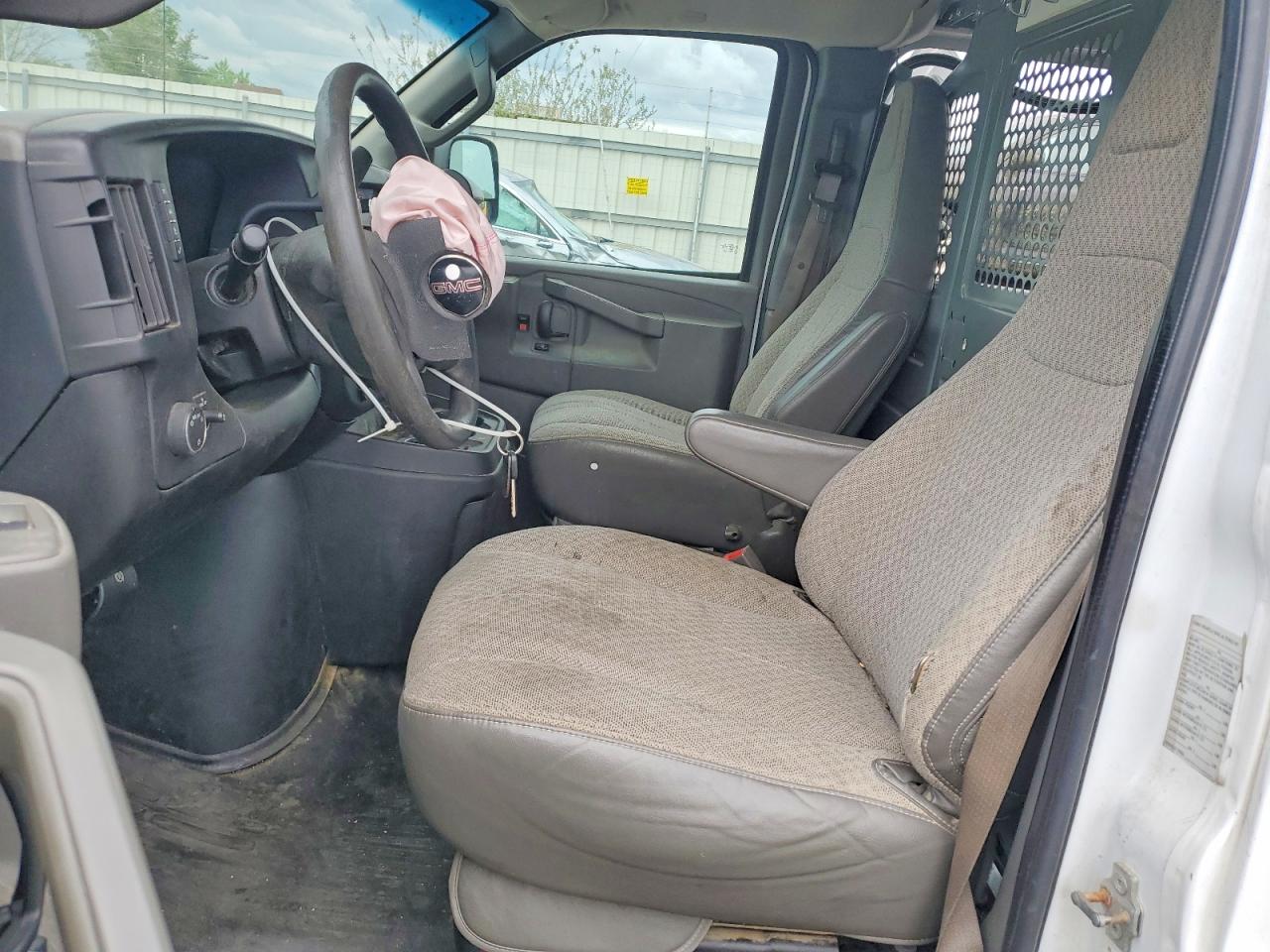 GMC Savana G2500