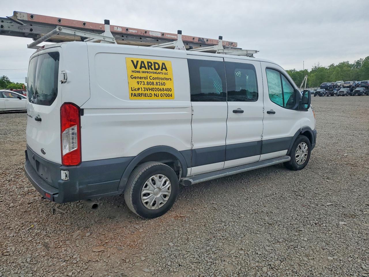 Ford Transit T-250
