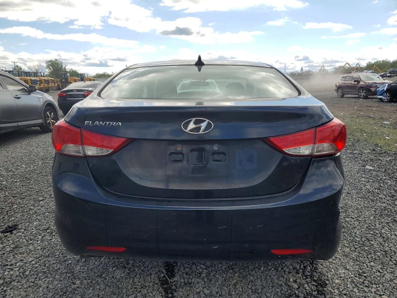 Hyundai ELANTRA Gls