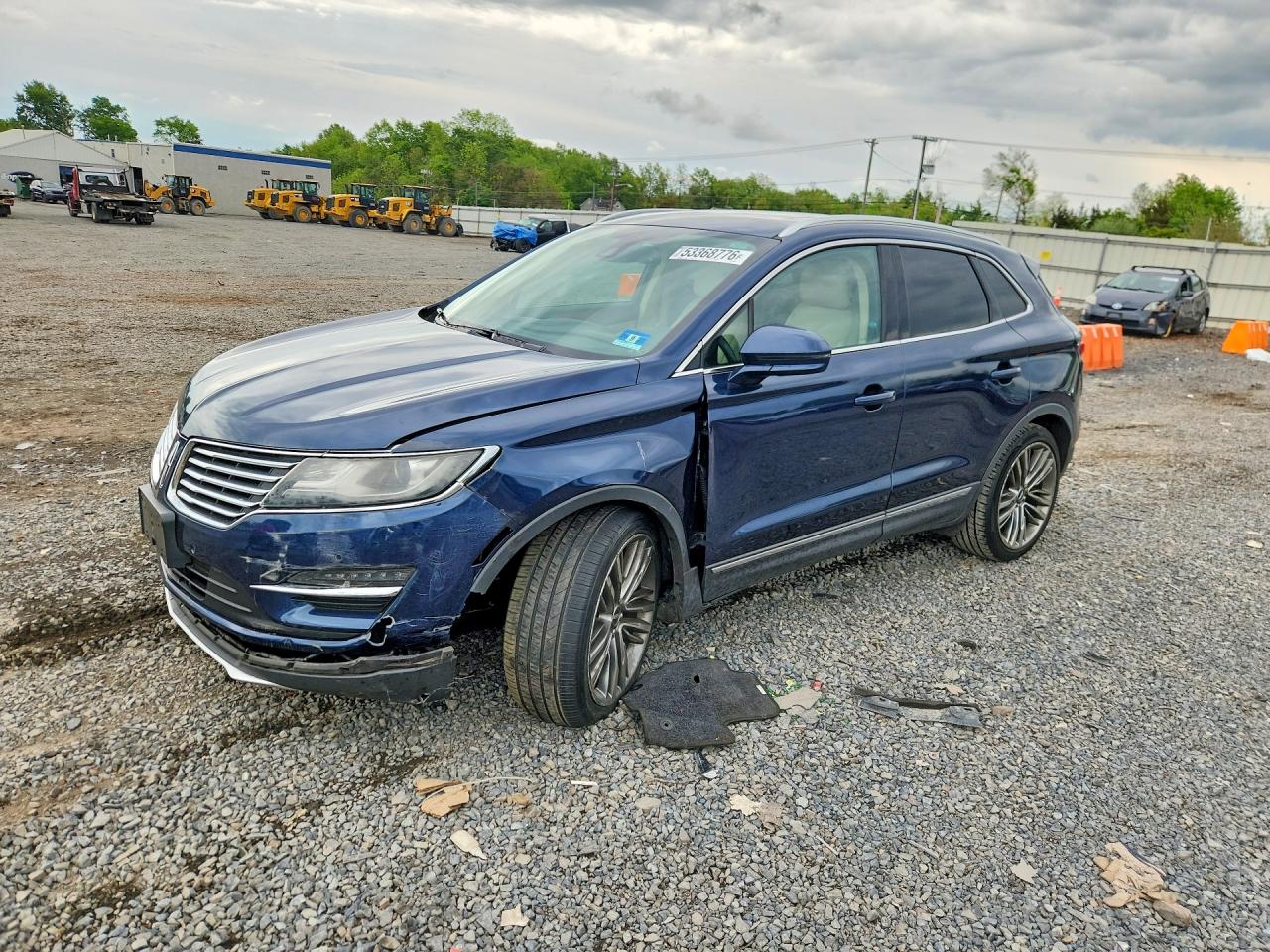 Salvage Lincoln MKZ Image