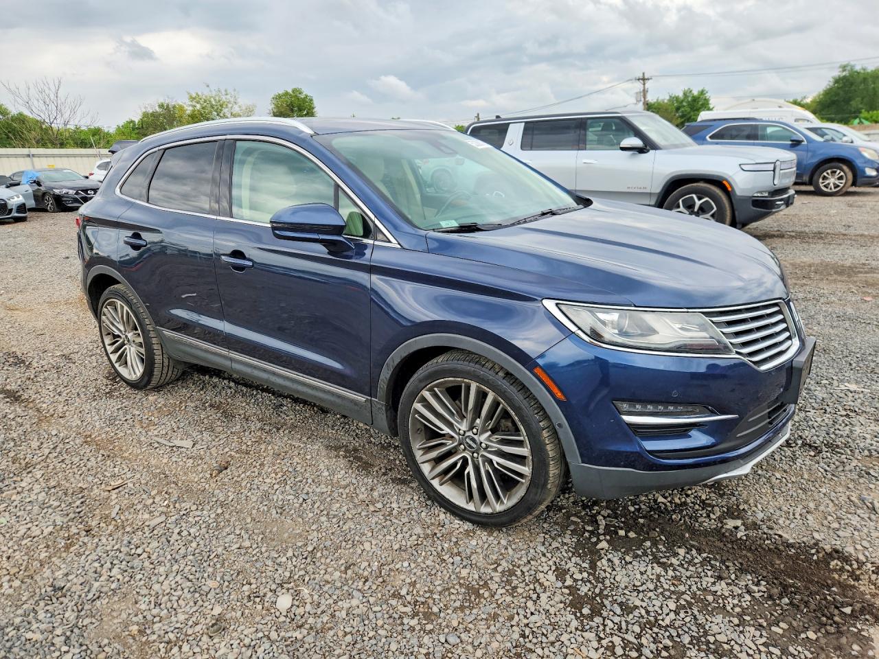 Lincoln MKZ