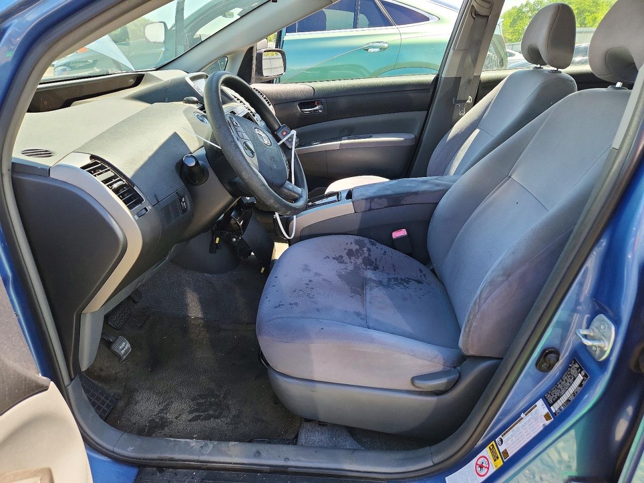 Toyota Prius Base