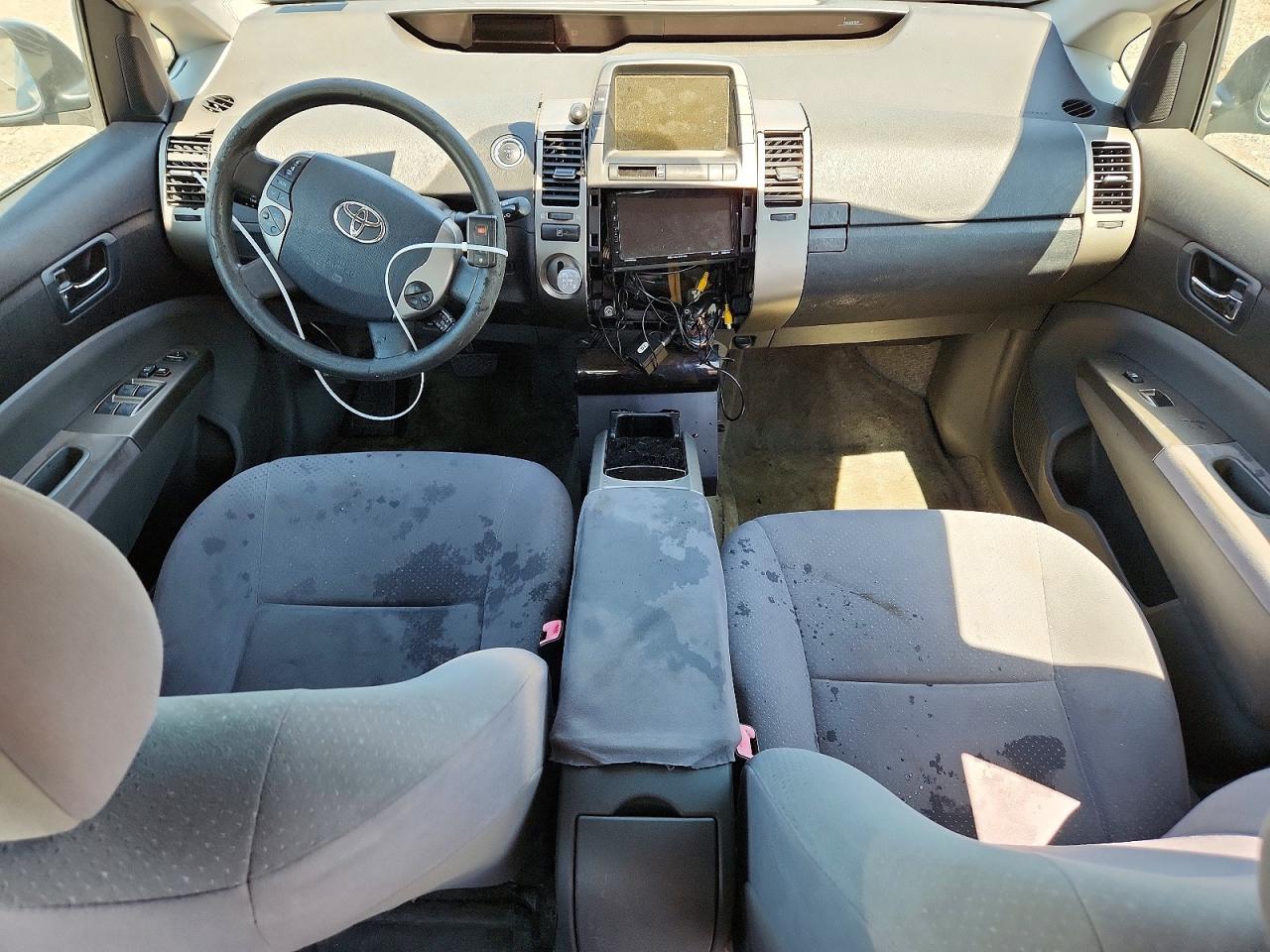 Toyota Prius Base
