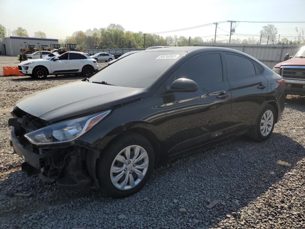 Salvage Hyundai ACCENT Image