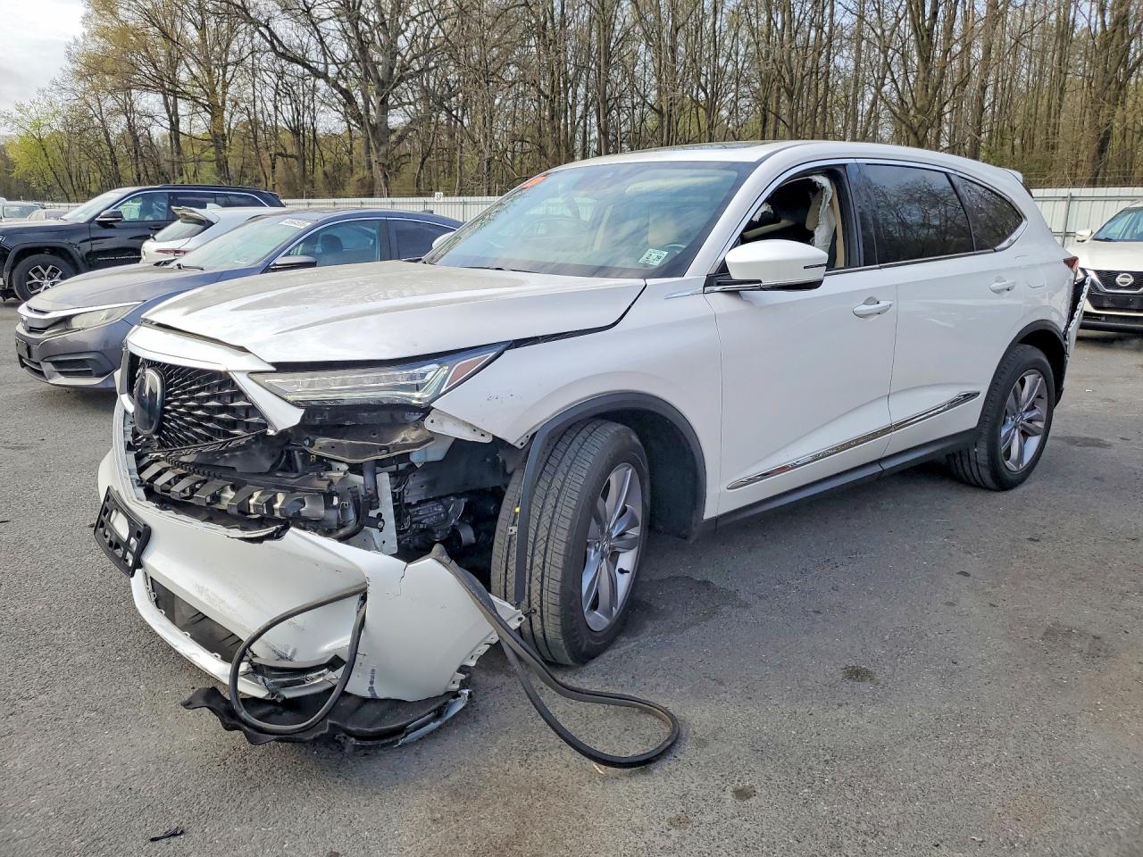Salvage Acura MDX Image