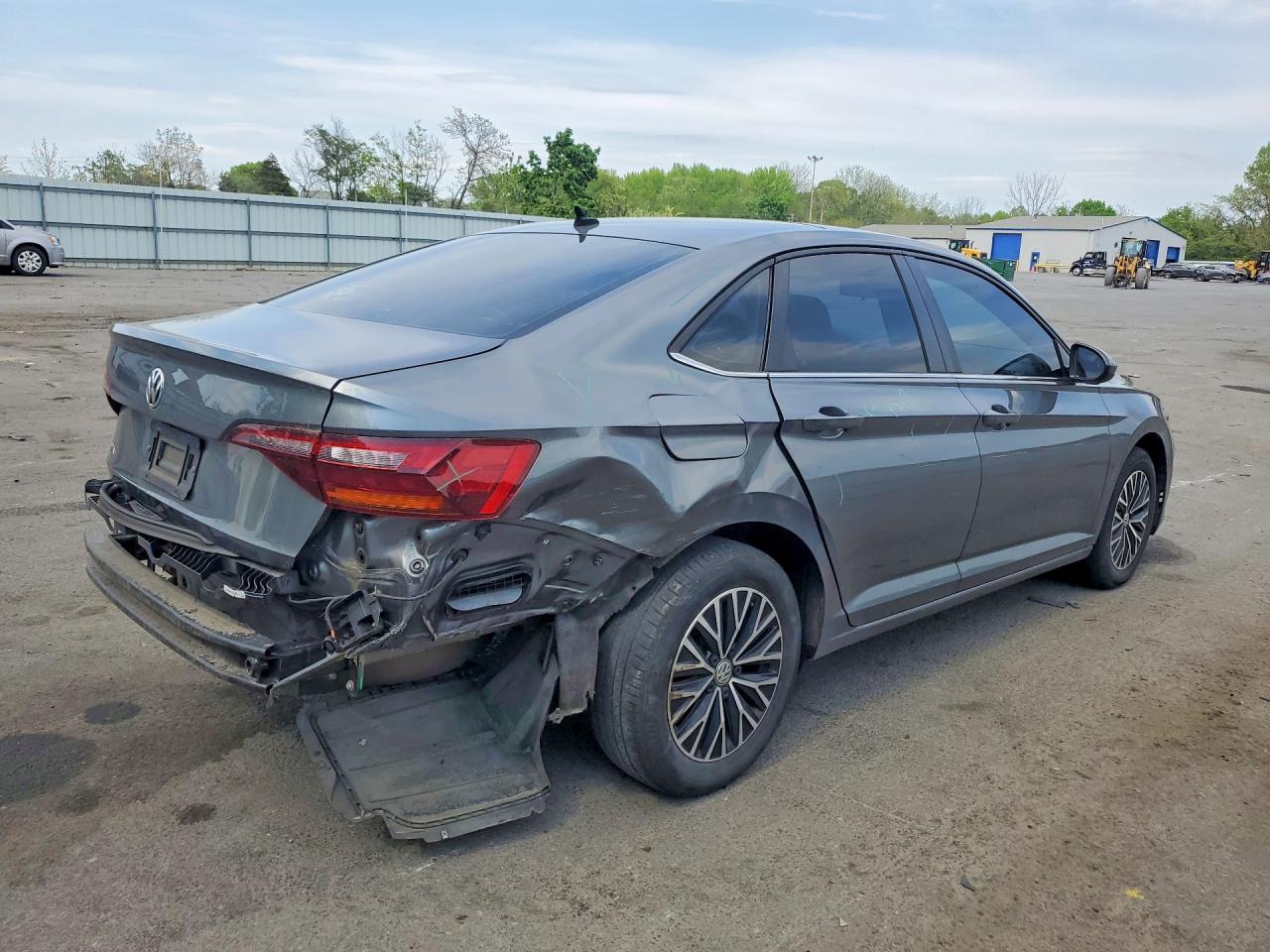 Volkswagen Jetta S