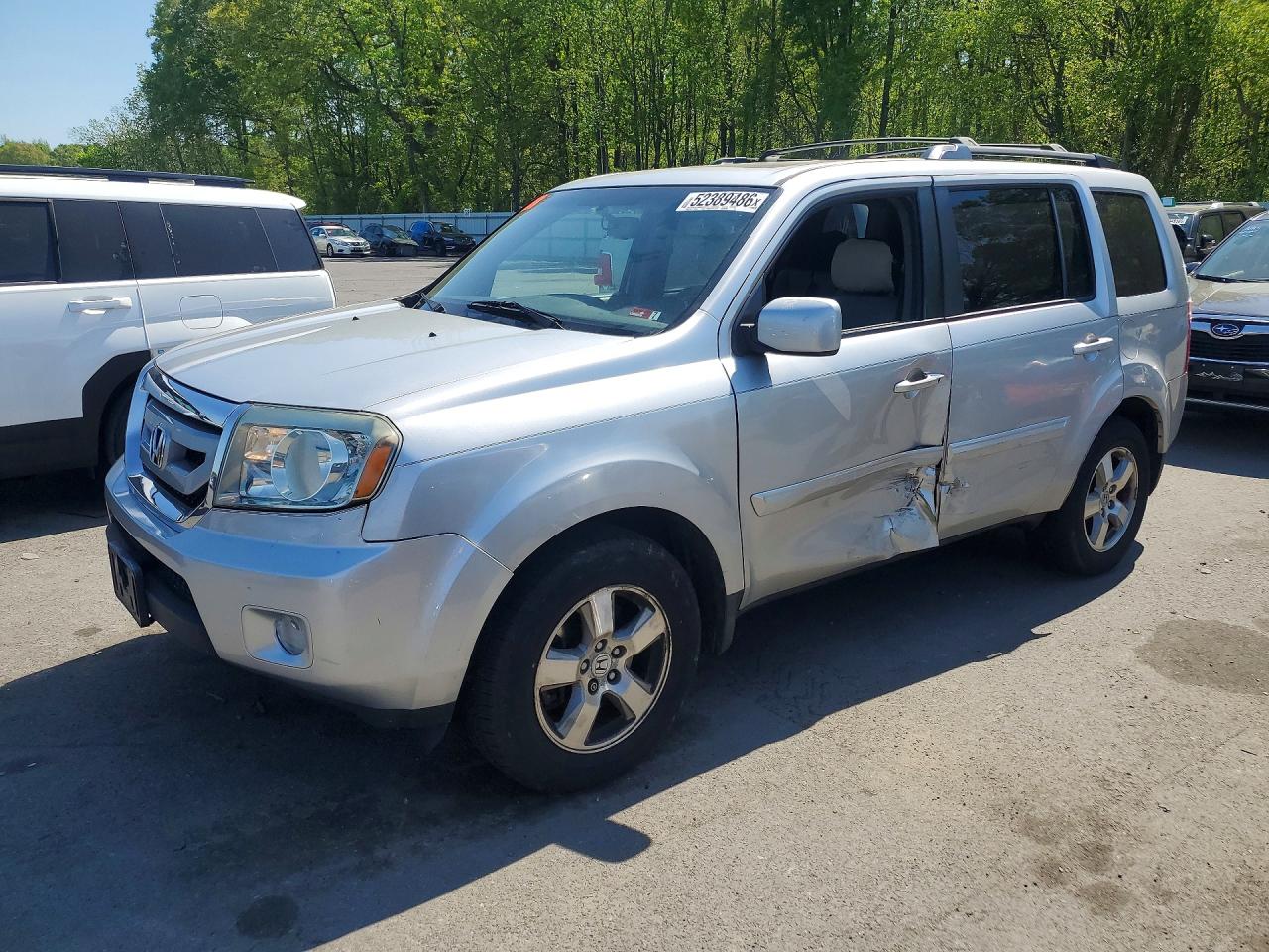 Salvage Honda Pilot Image