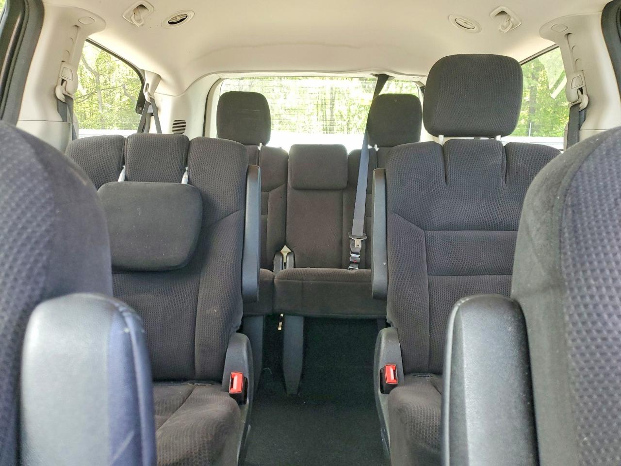 Dodge Caravan Sxt