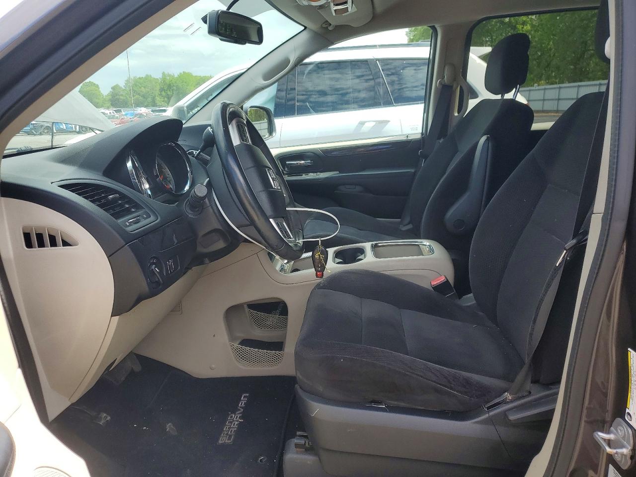 Dodge Caravan Sxt