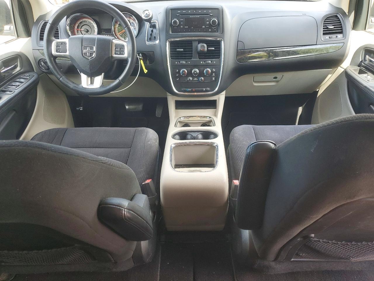 Dodge Caravan Sxt