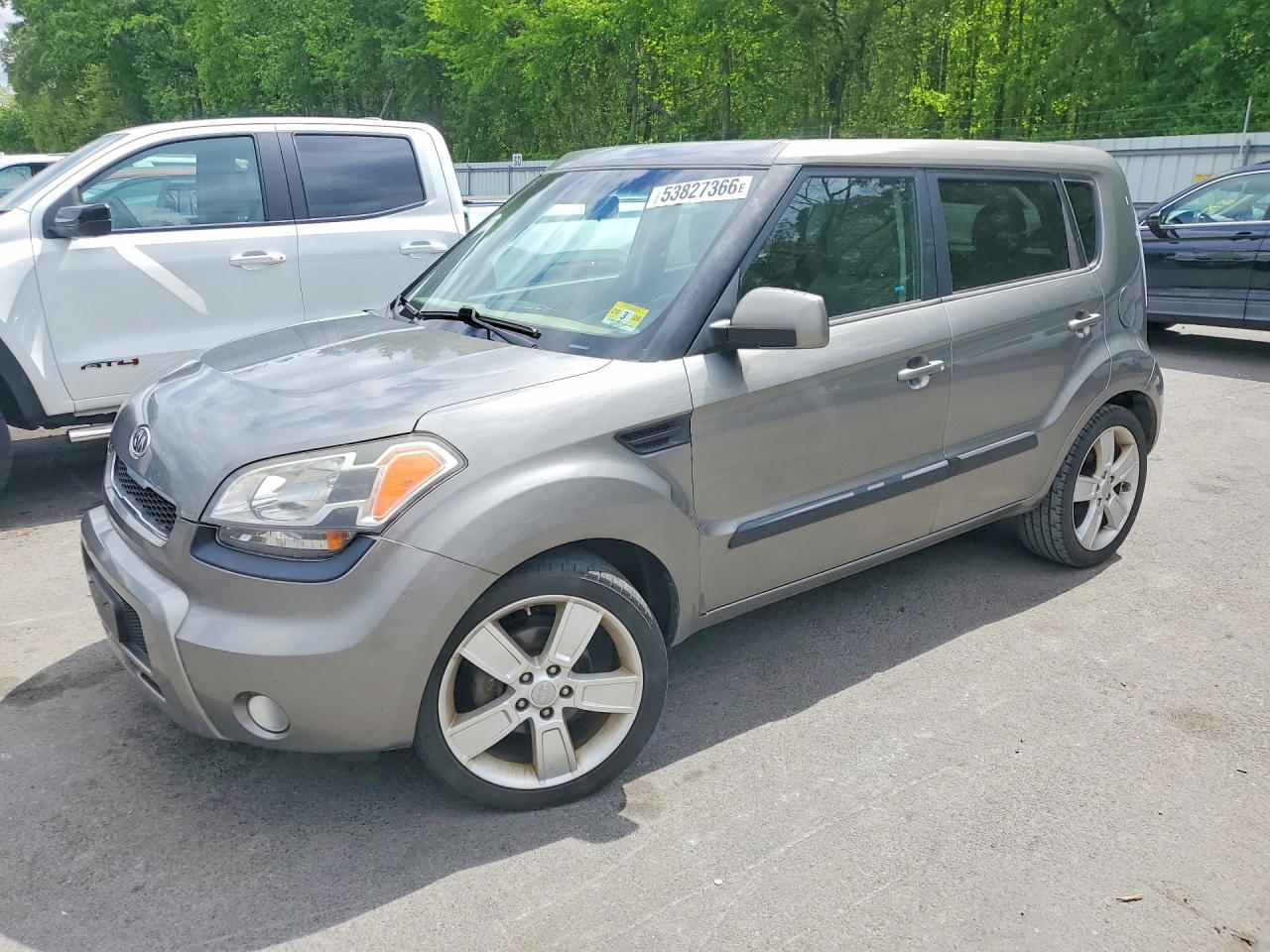 Salvage Kia Soul Image