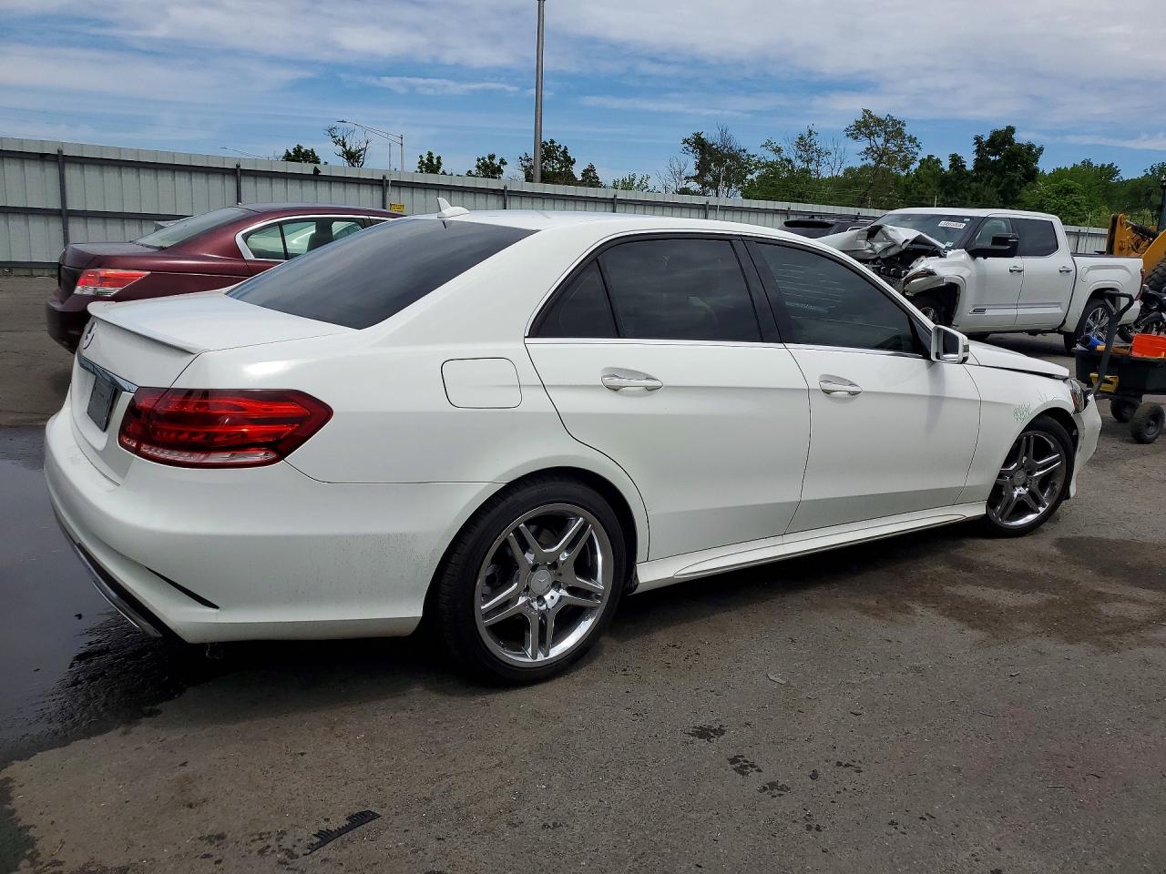 Mercedes-Benz E-Class 350