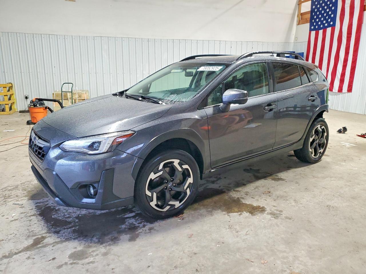 Salvage Subaru Crosstrek Image