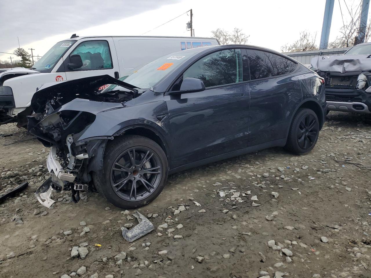Salvage Tesla Model Y Image