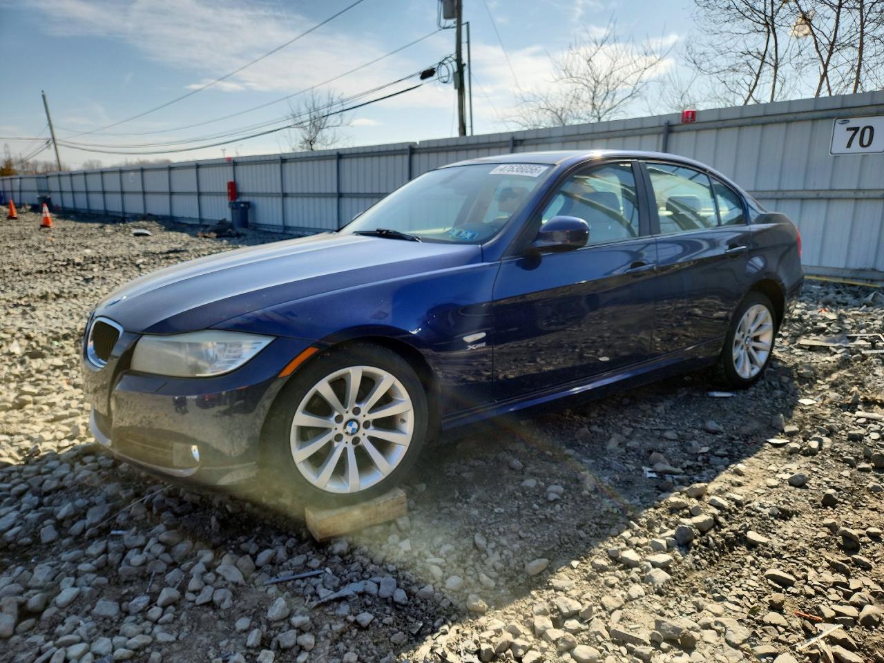 Salvage BMW 3 Series Image