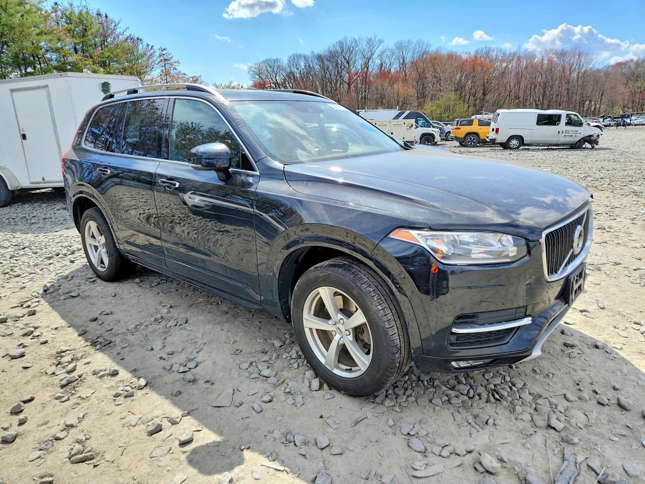Volvo XC90 T5