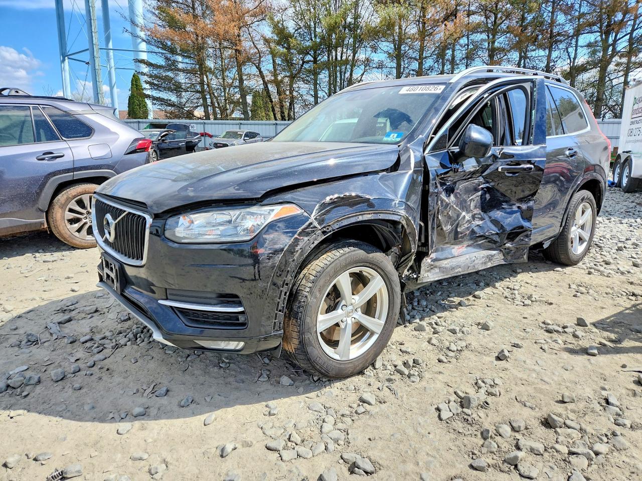 Salvage Volvo XC90 Image