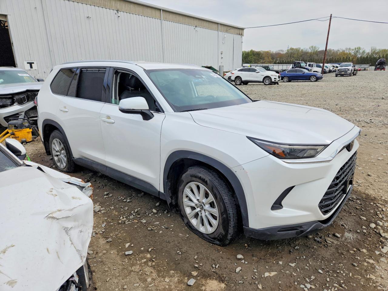 Toyota Grand High Xle