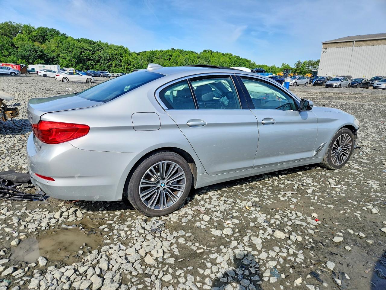 BMW 5 Series Xi