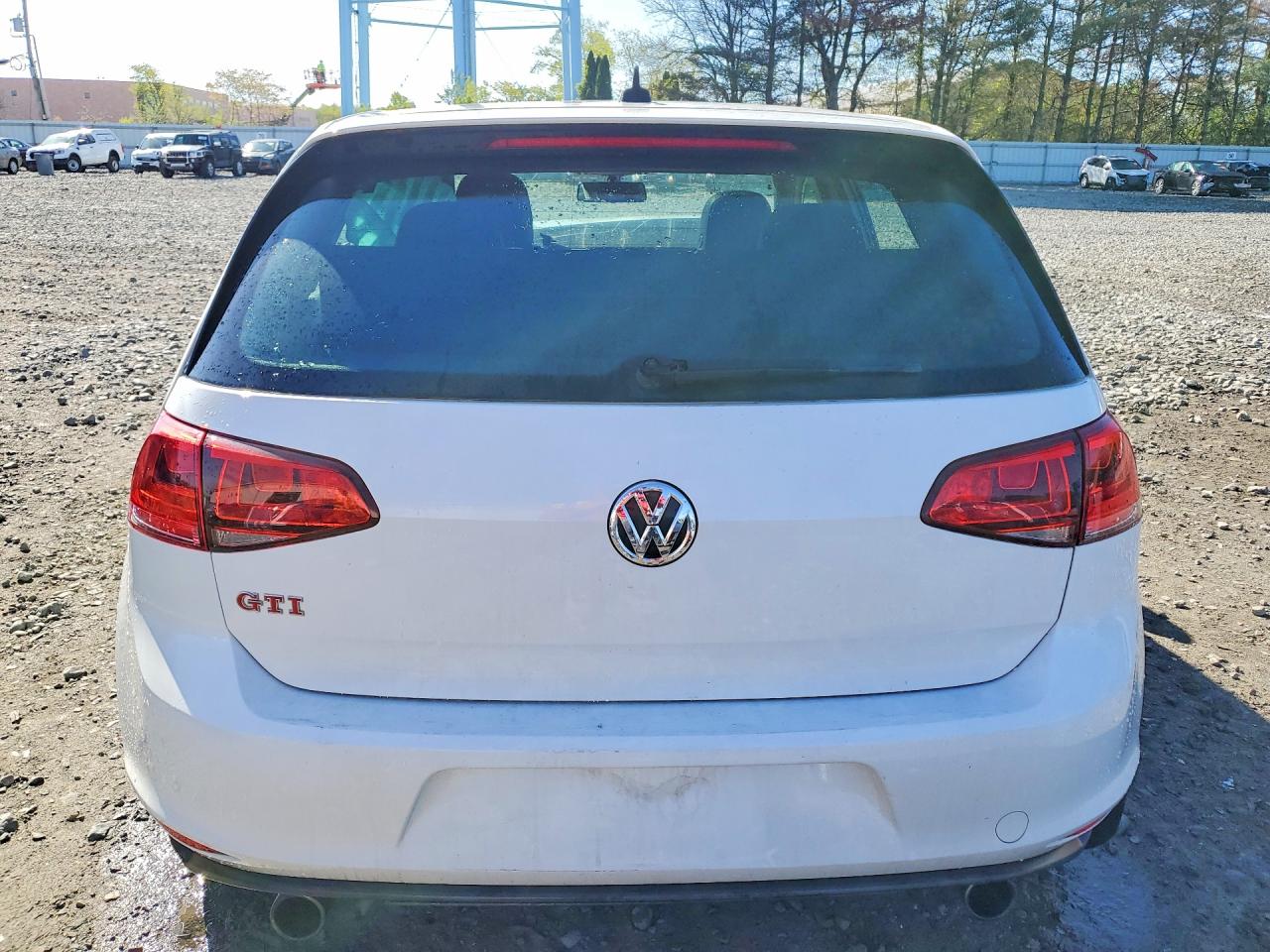 Volkswagen GTI S