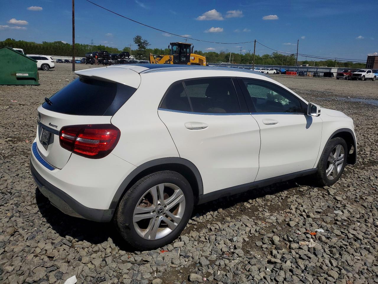 Mercedes-Benz GLA 250 4matic