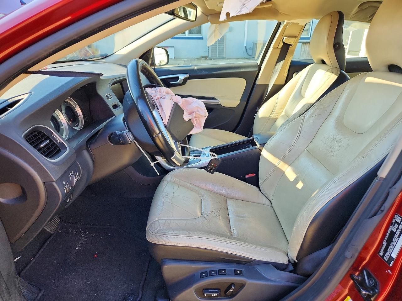 Volvo S60 T5