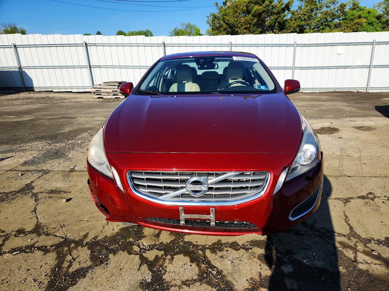 Volvo S60 T5