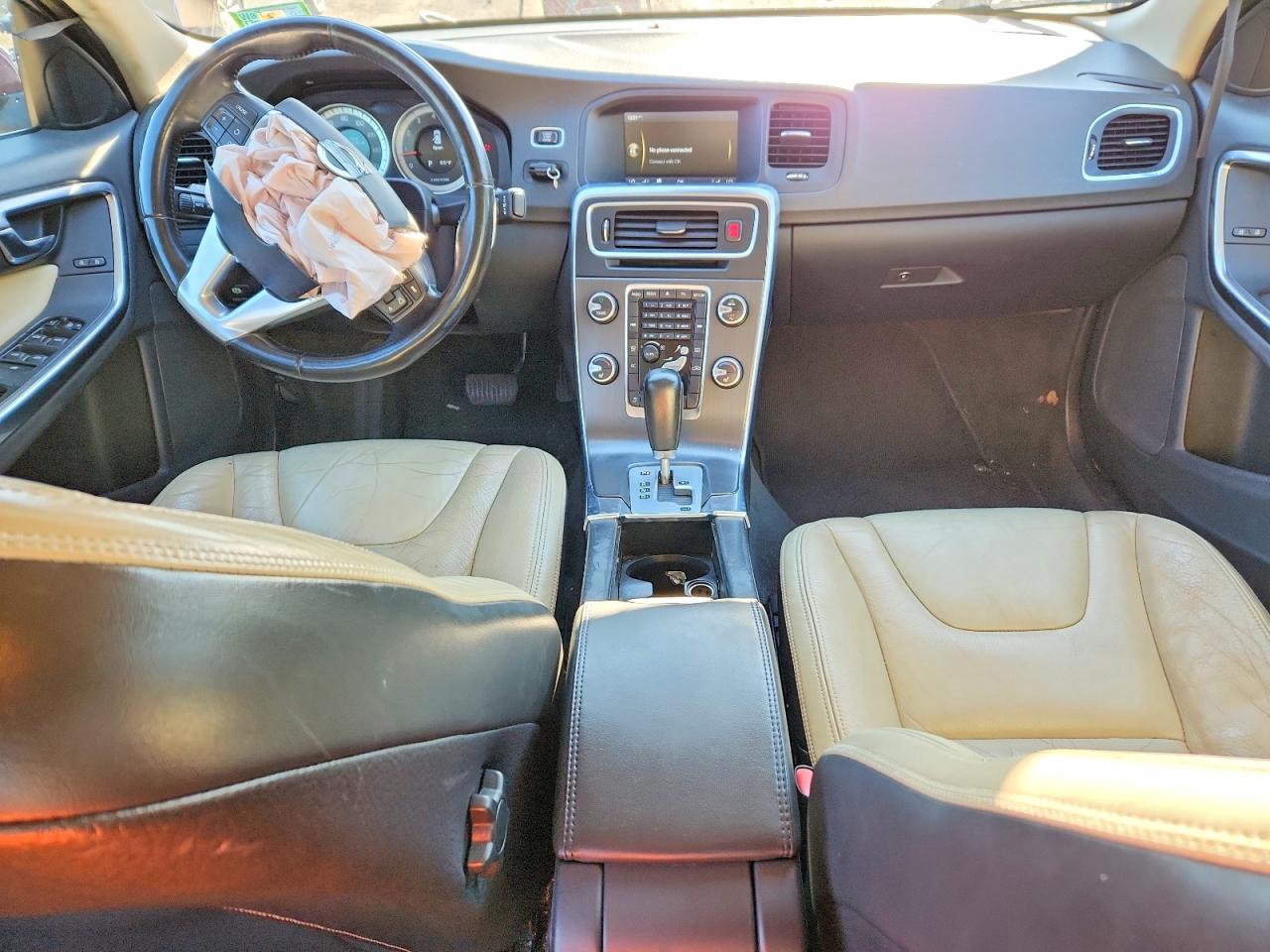 Volvo S60 T5