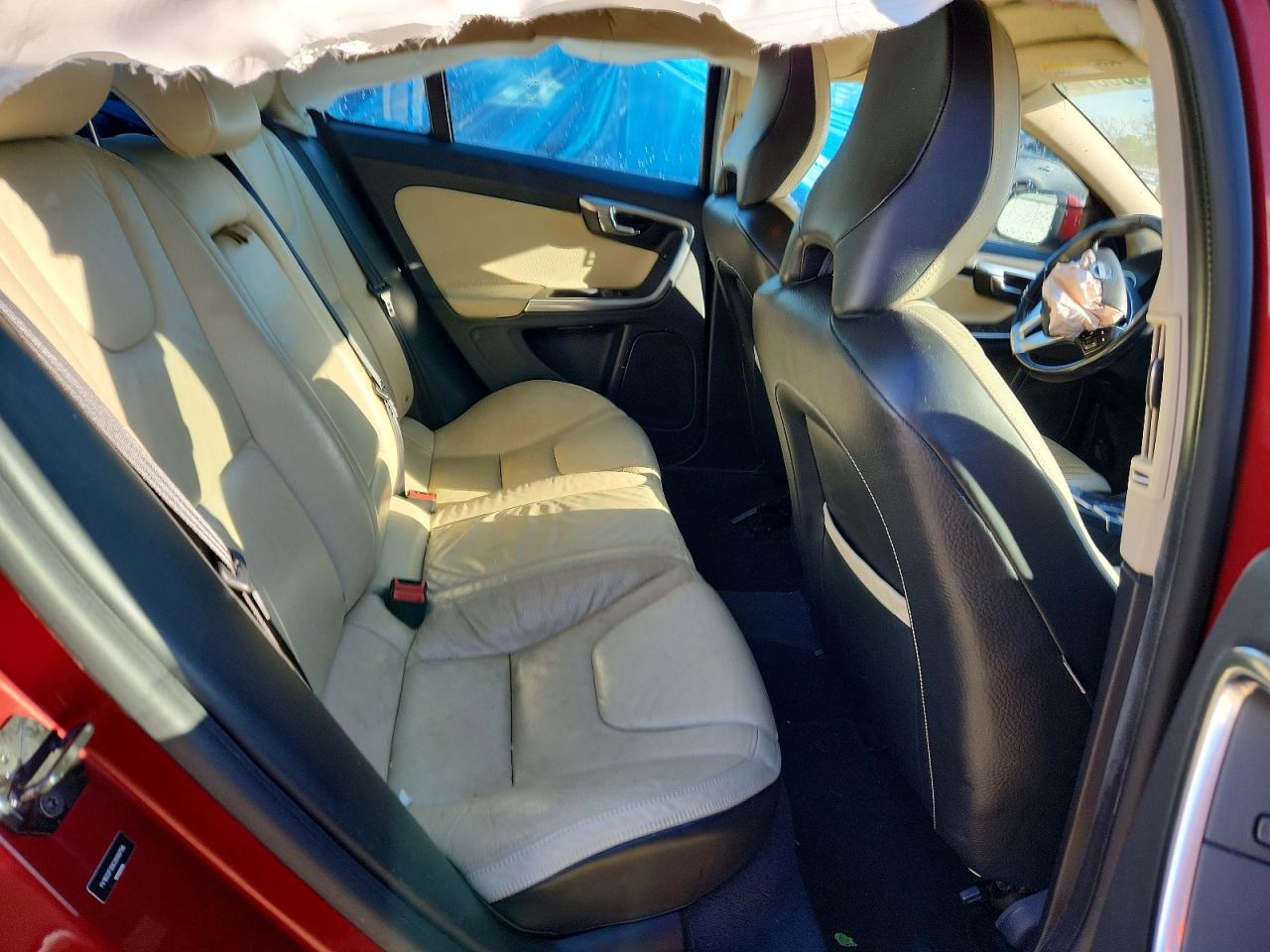 Volvo S60 T5