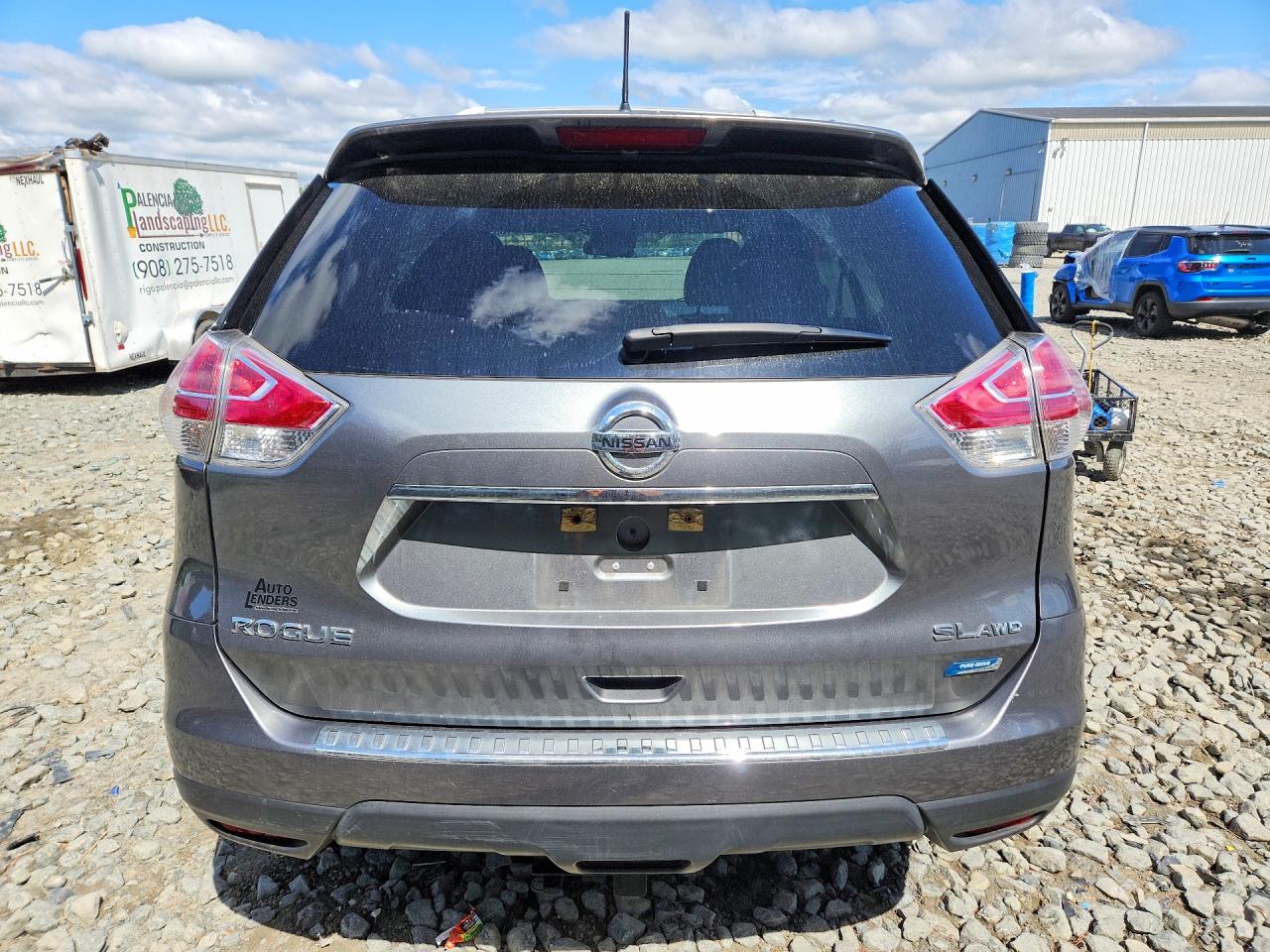 Nissan Rogue S