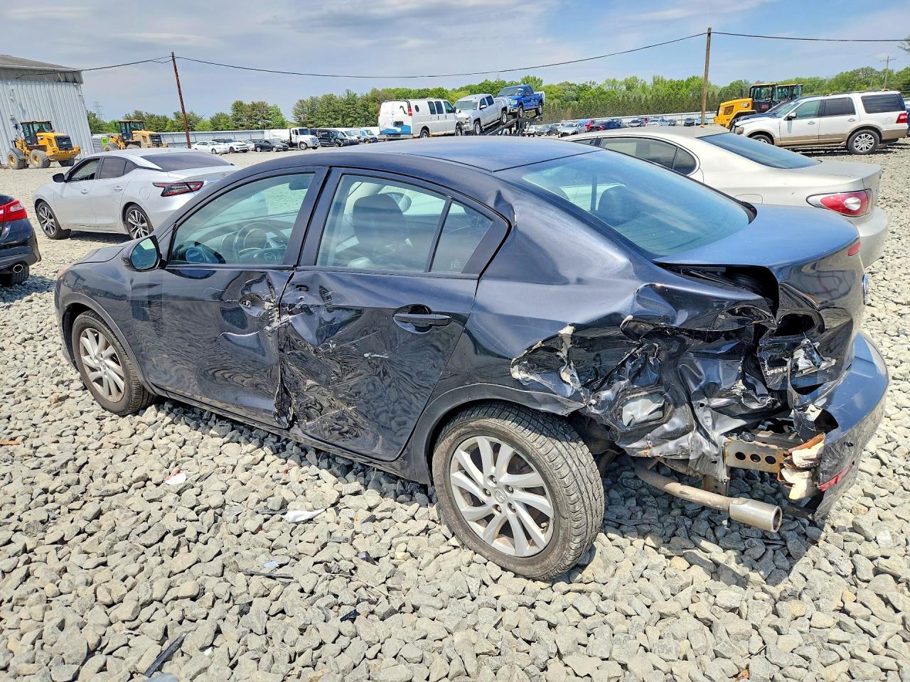 Mazda 3 I