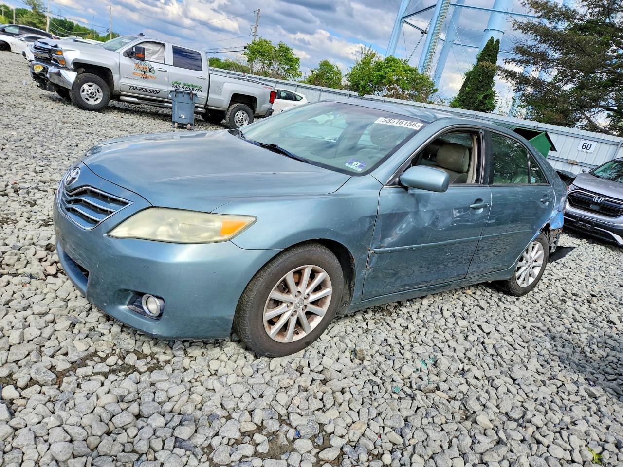 Salvage Toyota Camry Image