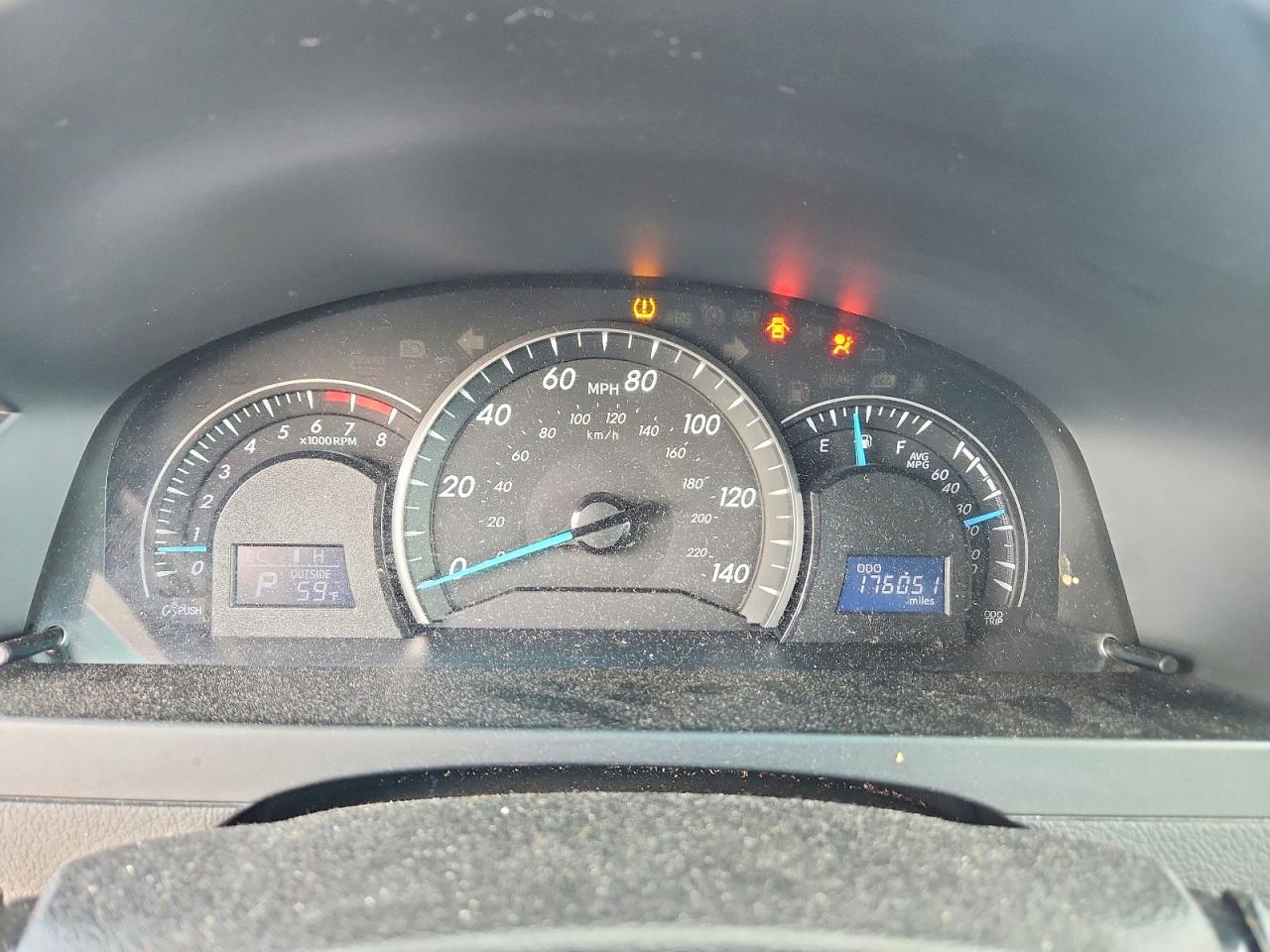 Toyota Camry Le