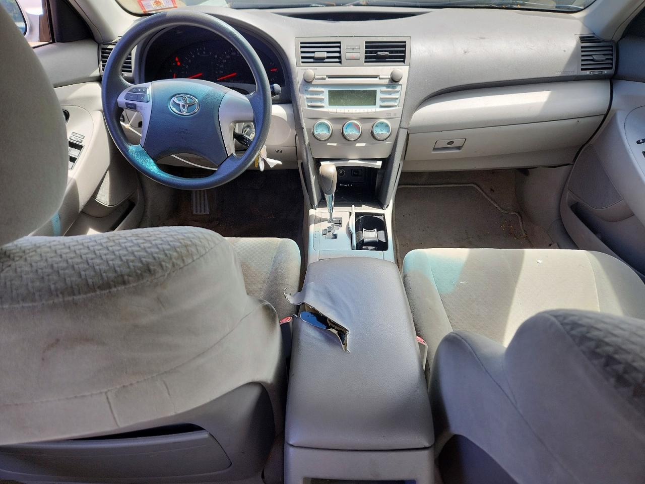 Toyota Camry Base