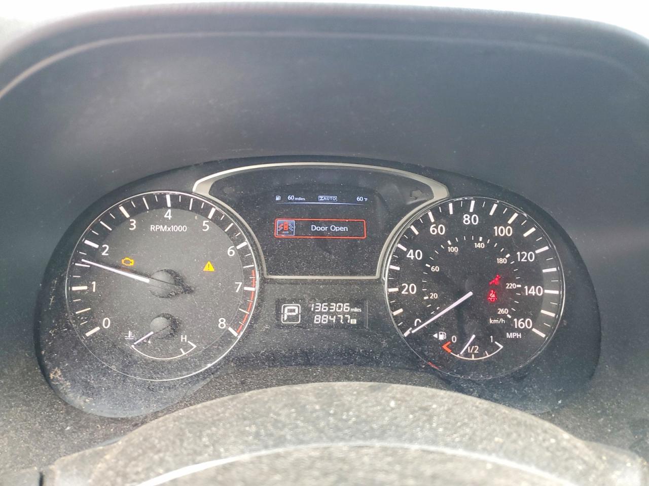 Nissan Pathfinder S