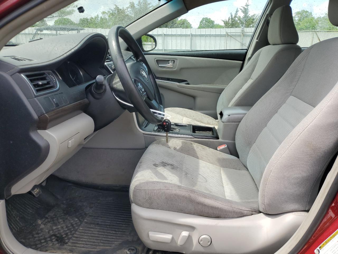 Toyota Camry Le
