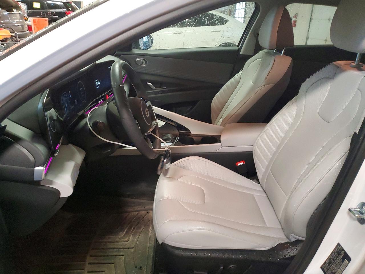 Hyundai ELANTRA Limited
