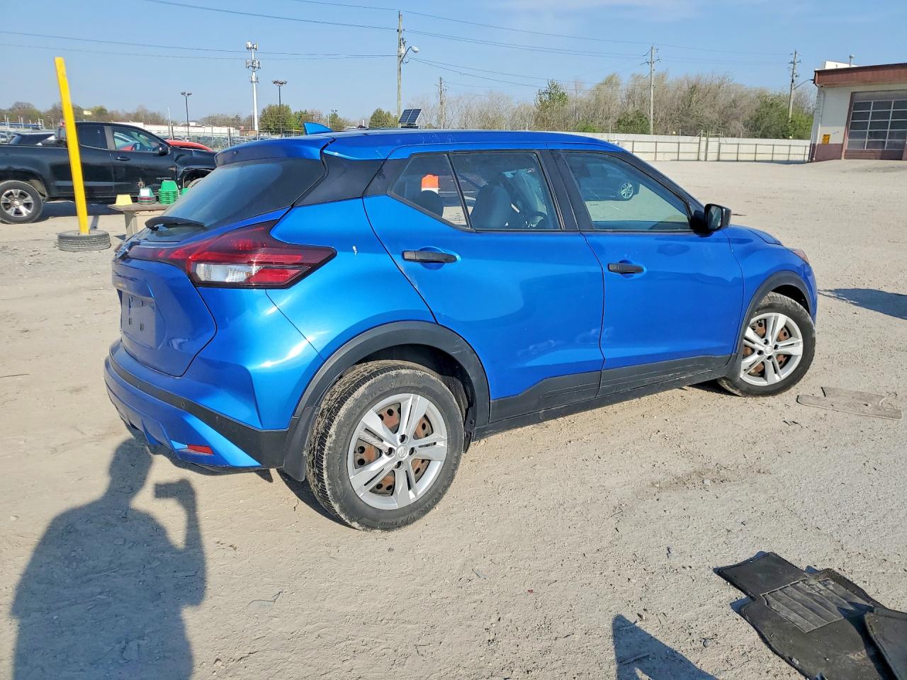 Nissan Kicks S