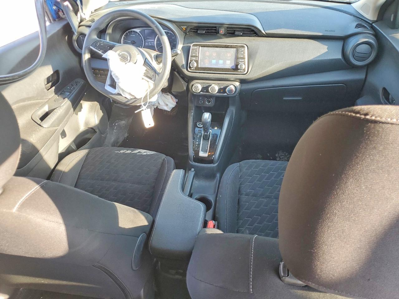 Nissan Kicks S