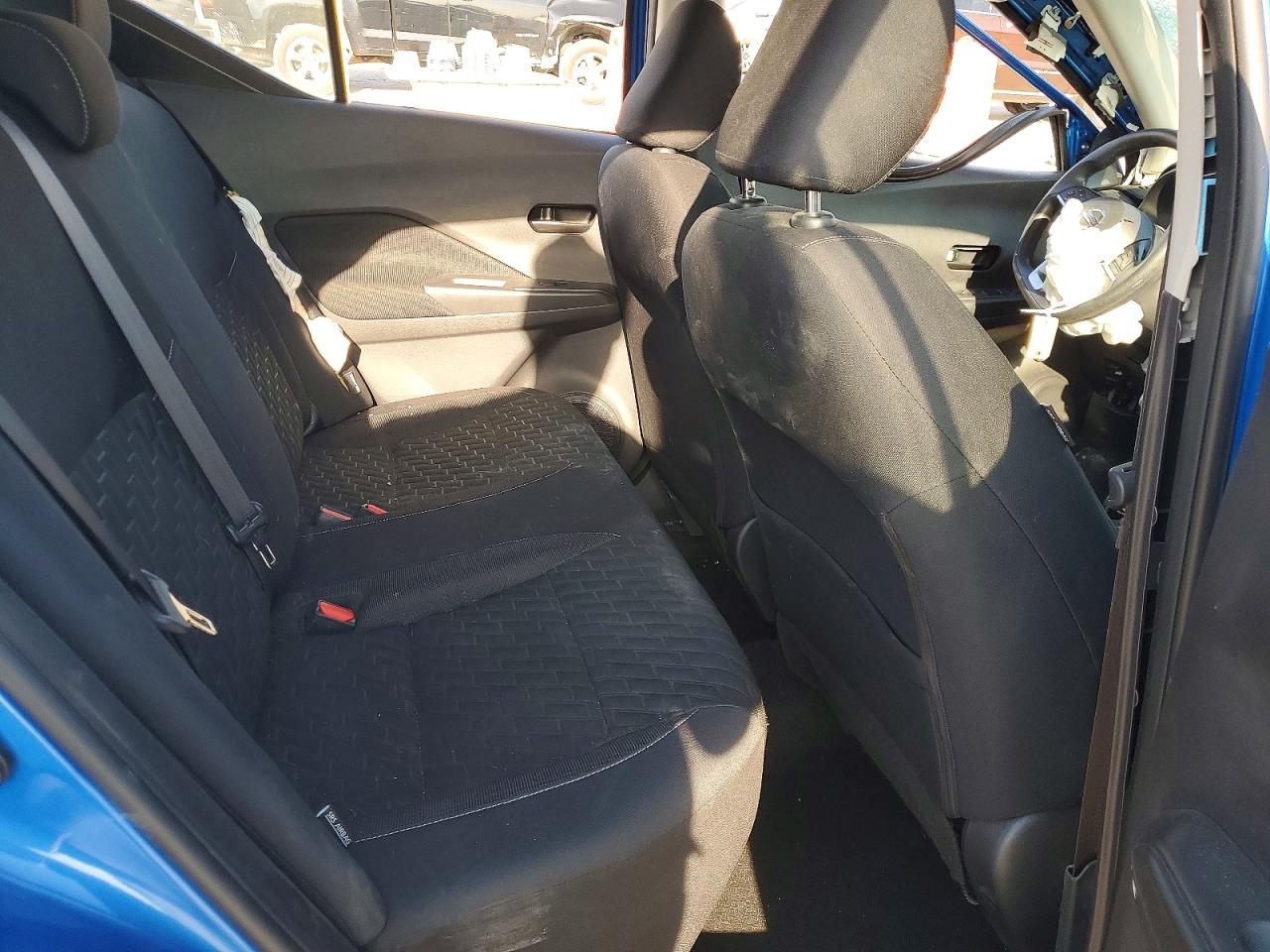 Nissan Kicks S