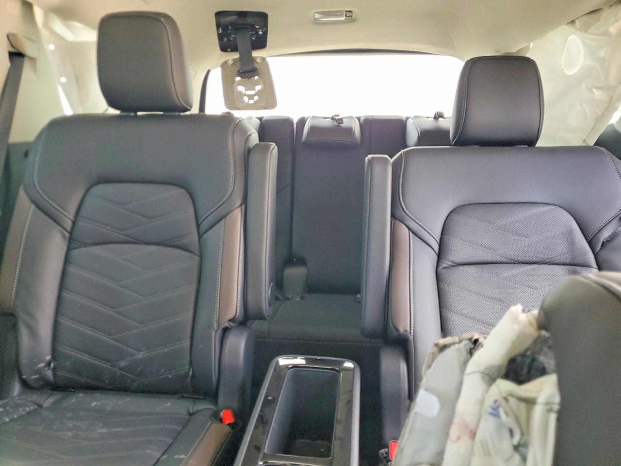 Nissan Pathfinder Platinum