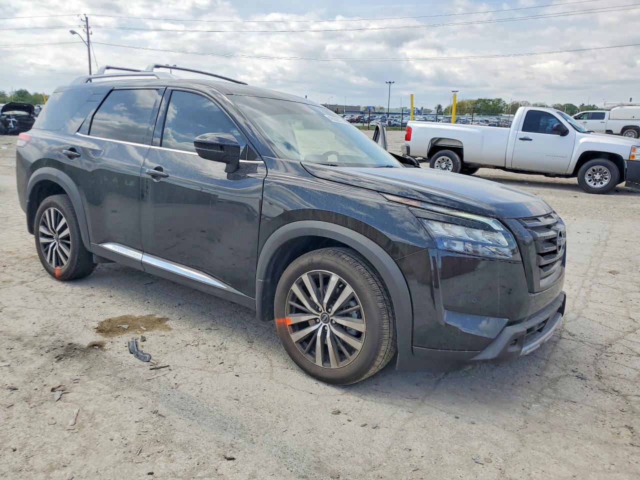 Nissan Pathfinder Platinum