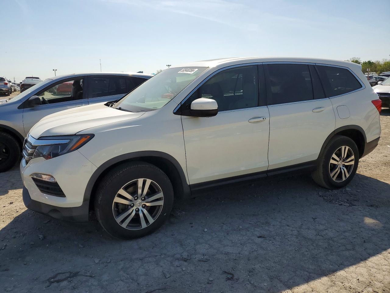 Salvage Honda Pilot Image