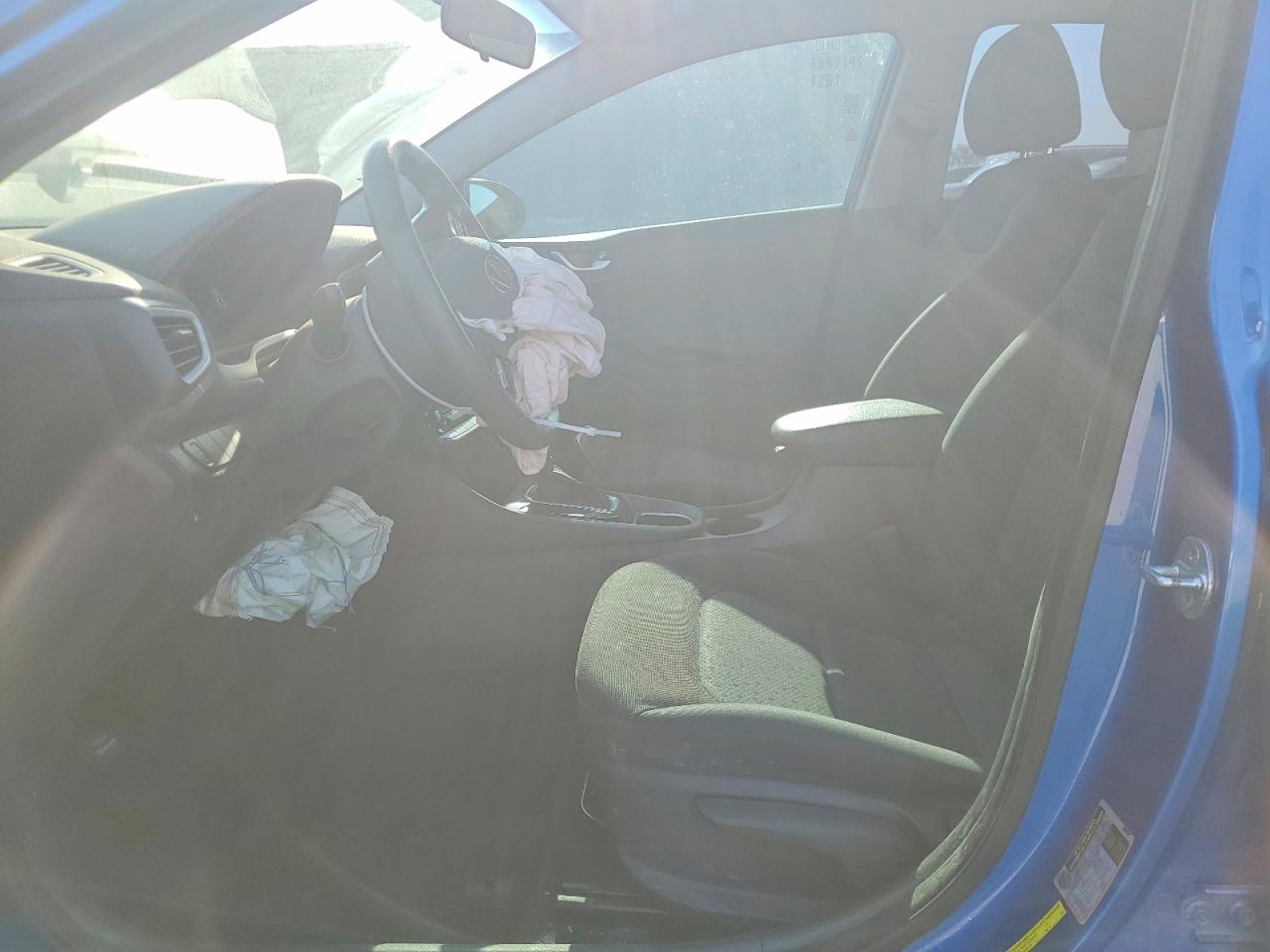 Hyundai Ioniq Blue