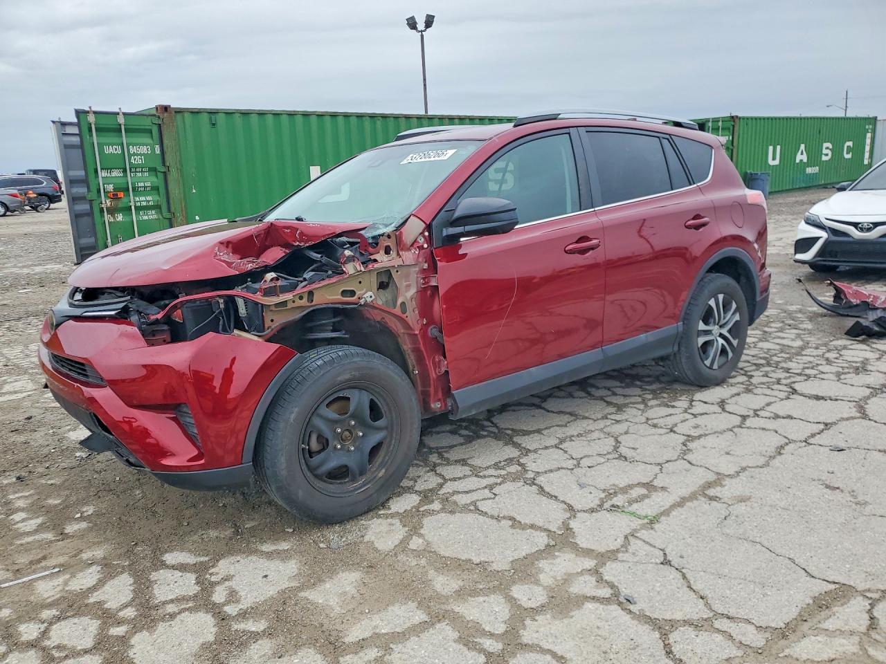 Salvage Toyota RAV4 Image