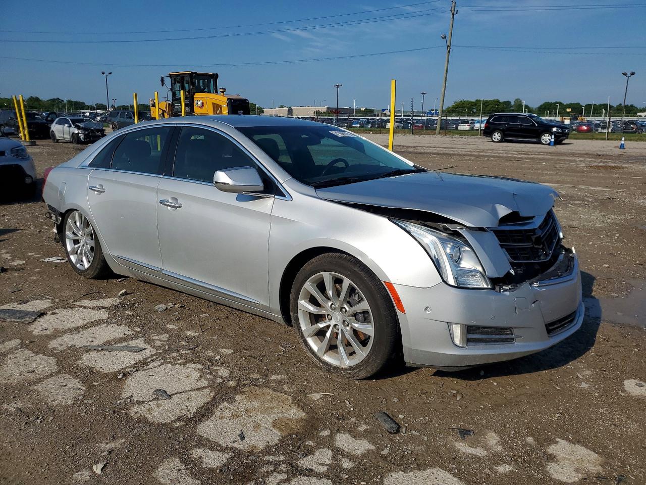 Cadillac XTS Luxury Collection