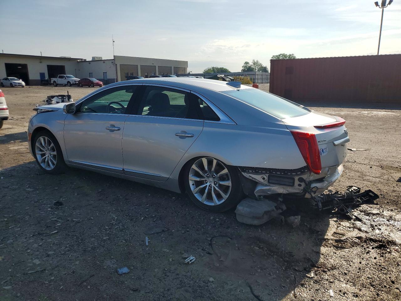 Cadillac XTS Luxury Collection