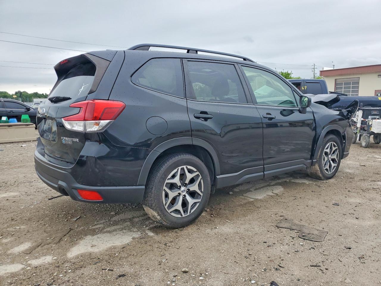 Subaru Forester Premium